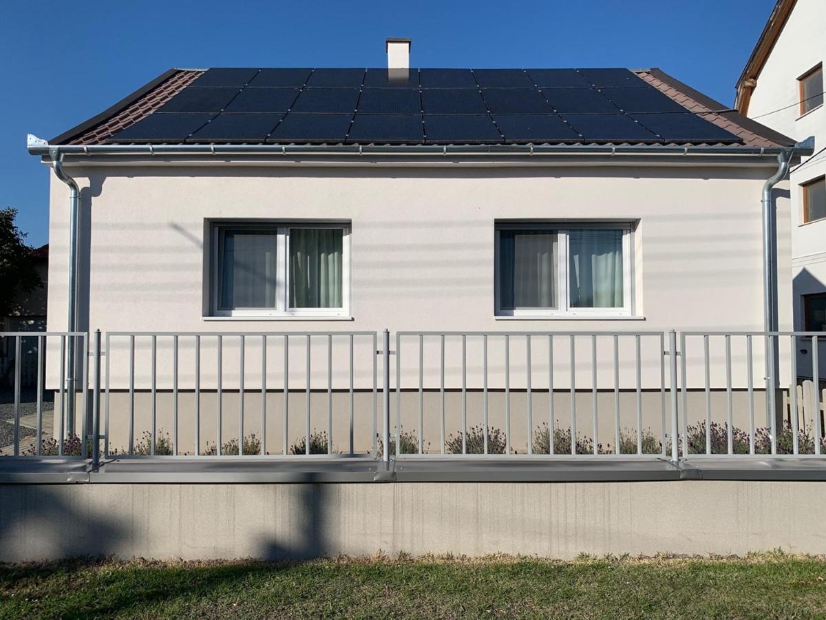 Otthon A Balatonon Vendeghaz Βίλα Keszthely Εξωτερικό φωτογραφία